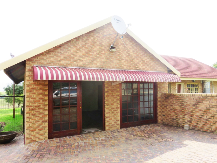 3 Bedroom Property for Sale in Oranjeville Free State